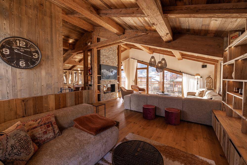spacious double bedroom with balcony 