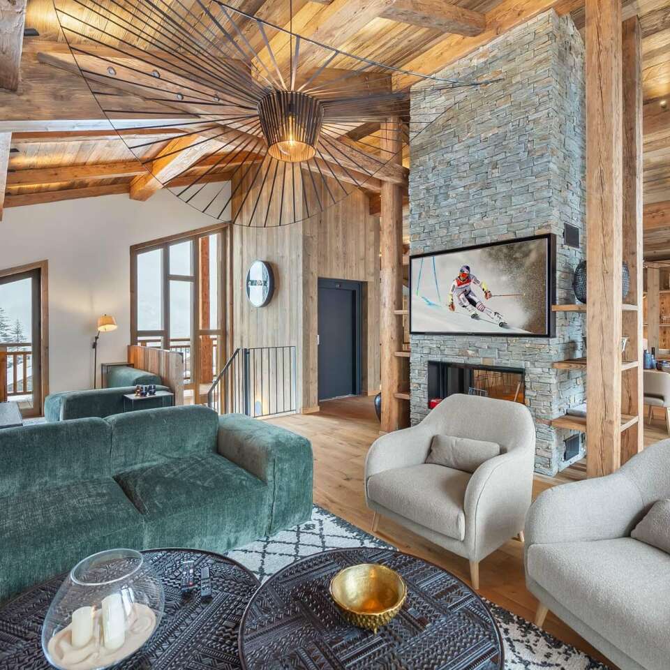 luxury ski resort Chalet Noyer for rent in Courchevel, French Alps