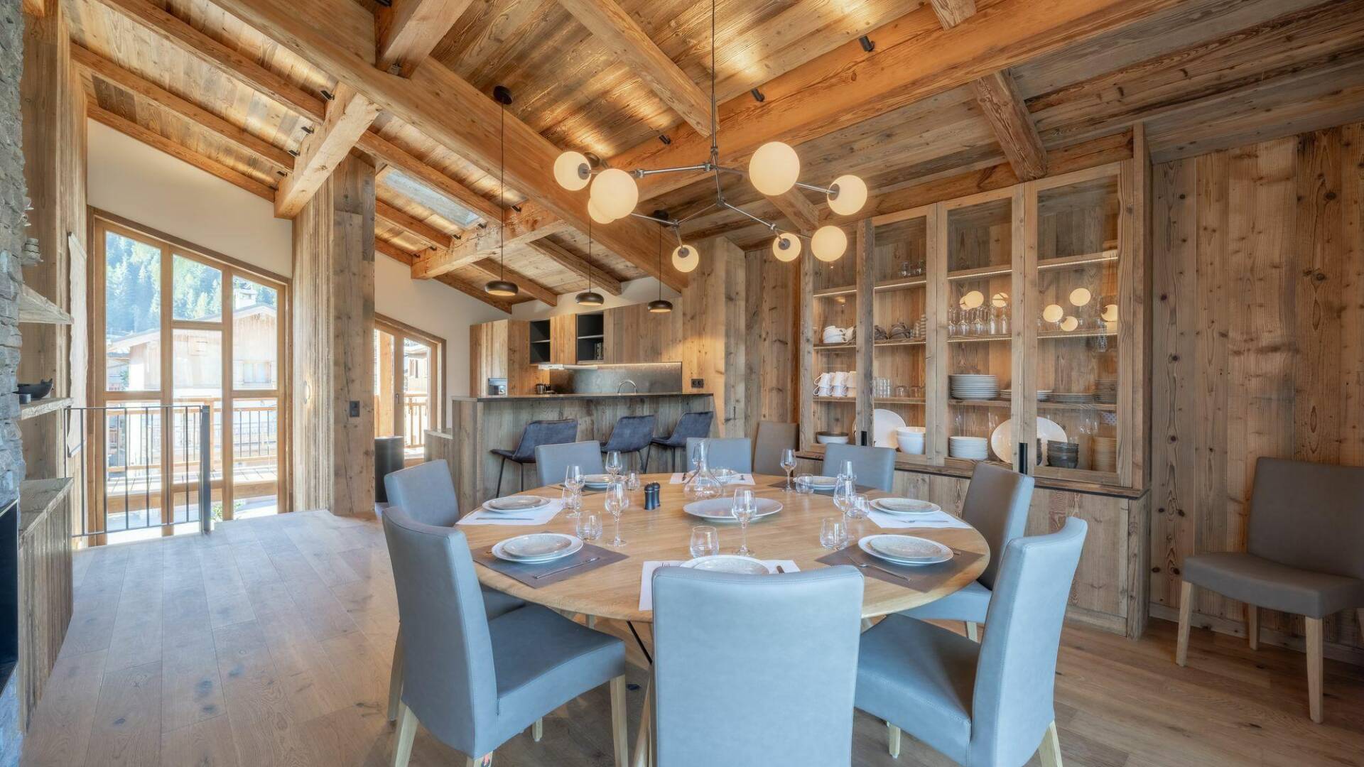 open space with dining area and fully equipped kitchen