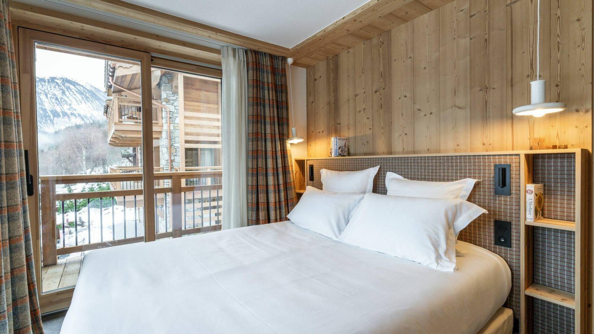 double bedroom