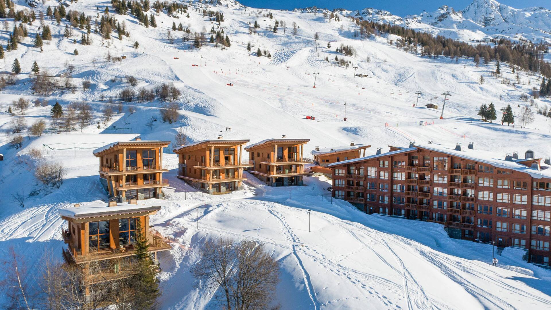 luxury ski resort Chalet Mille for vacation rentals in the French Alps