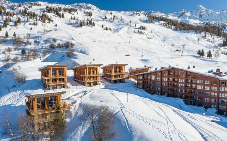luxury ski resort Chalet Mille for vacation rentals in the French Alps