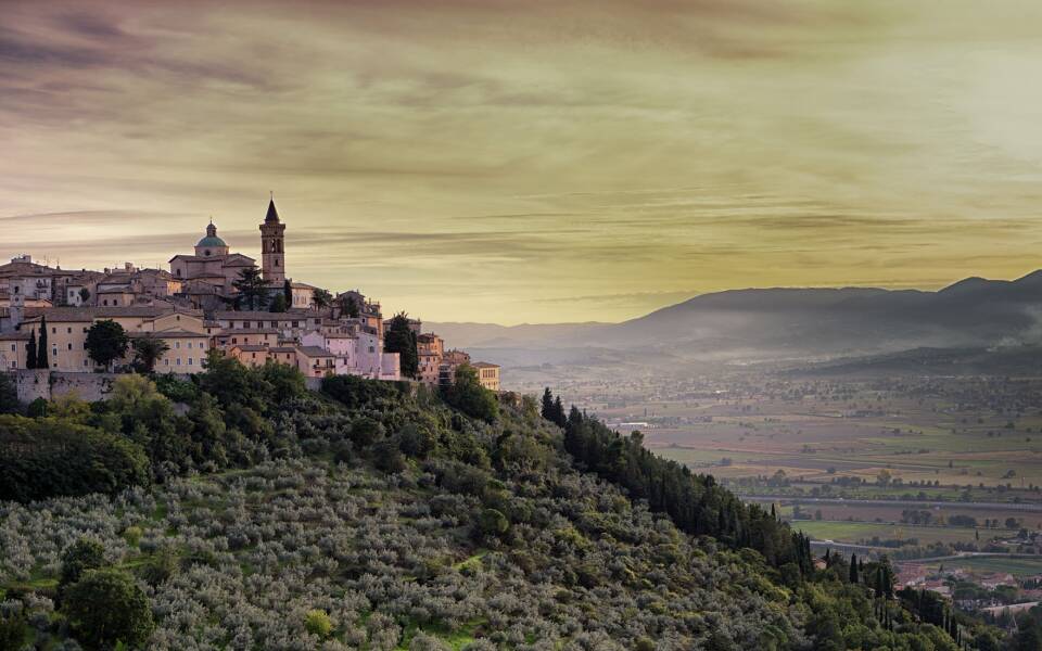 Fascinating castles in the Niccone valley