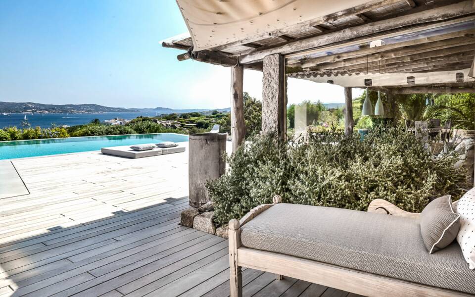 Home in Italy, winner of Luxury Lifestyle Award 2020