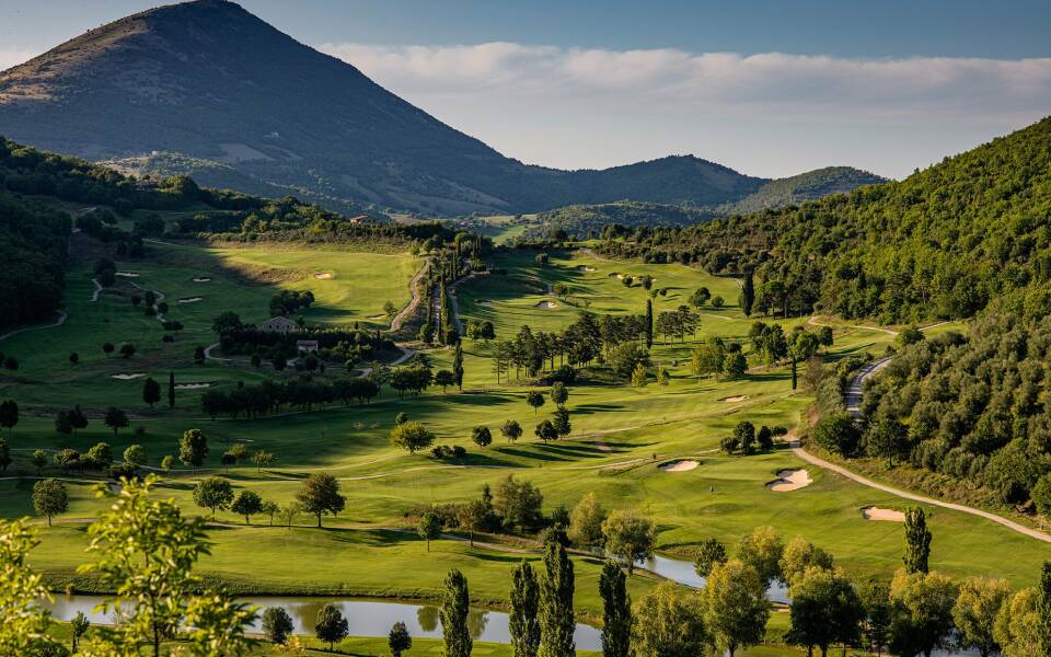 The best golf courses in Umbria