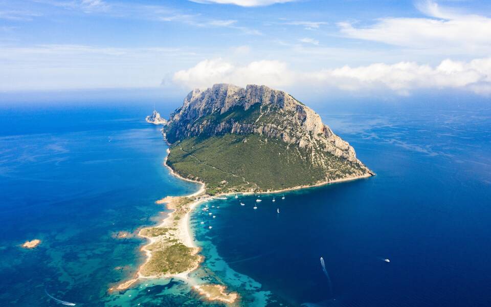 Sardinia: the best sites to visit at least once in your life