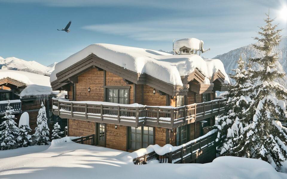 7 wonderful winter staycation ideas