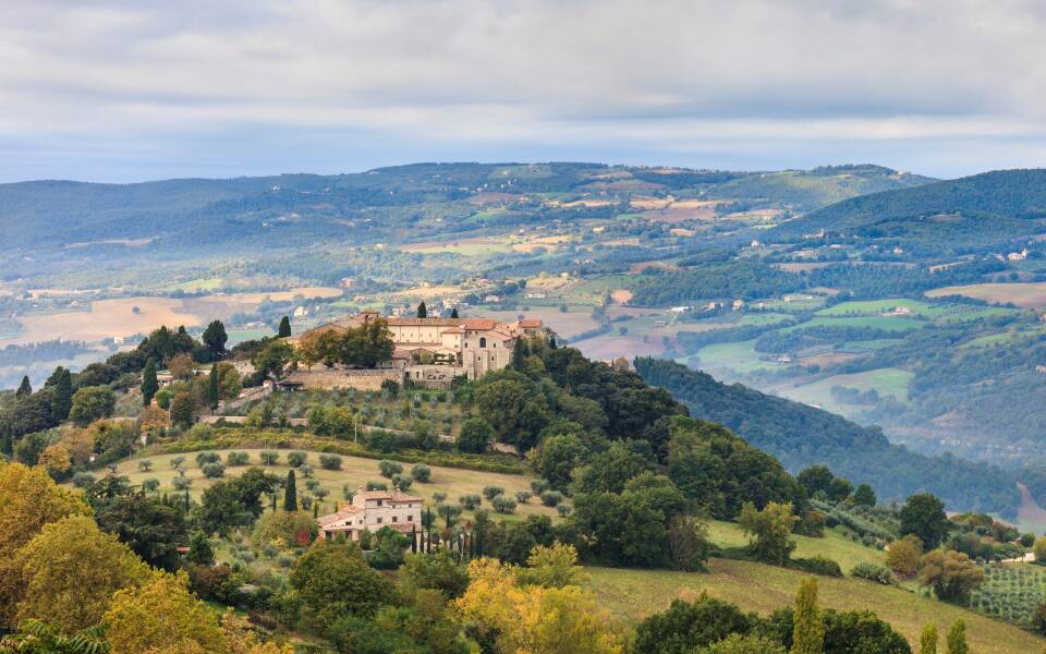 The splendor of the Umbria Balloon Festival in Italy
