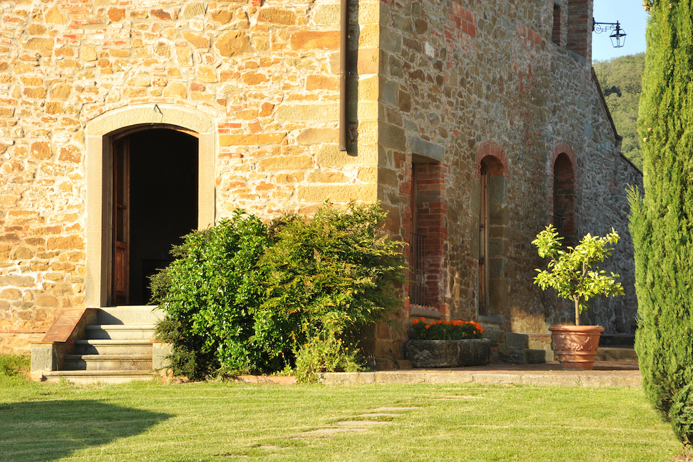 Luxury Villa Merlini for rent in Tuscany, rapale | Home In Italy